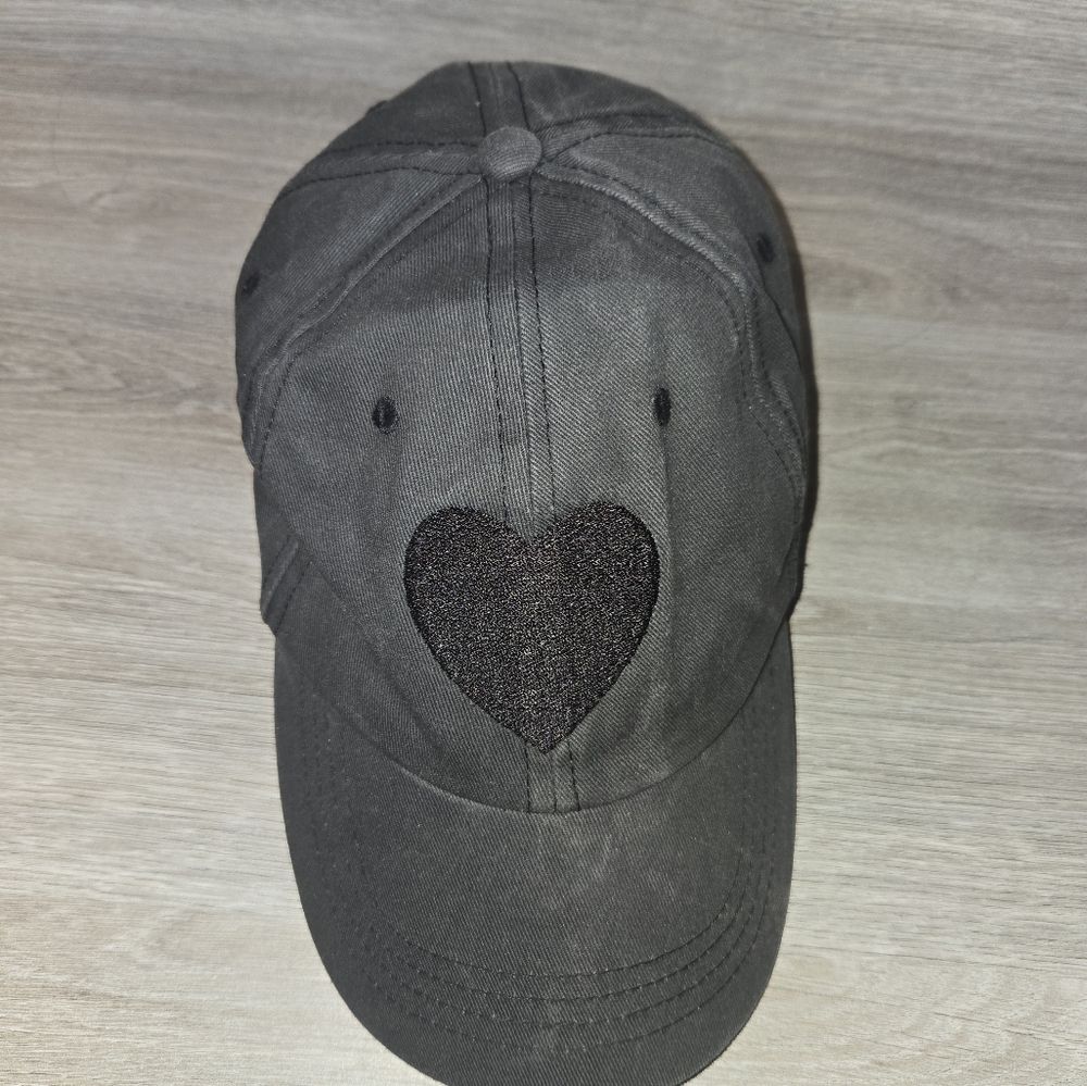 Women's Baseball Cap - Picture 2 of 6